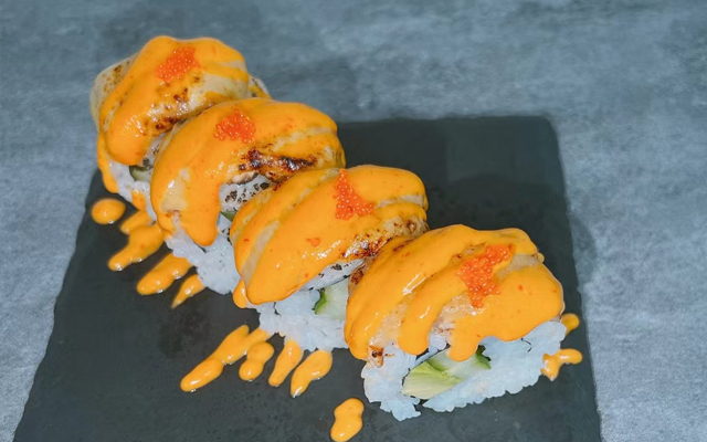 Cheese Eel Volcano Roll (4pcs/8pcs)
